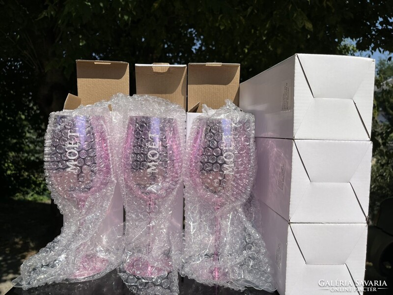CHAMPAGNE CLUB - 6 db Moët & Chandon Rosé pezsgőspohár valódi üvegből