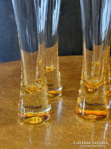 CHAMPAGNE CLUB - Veuve Clicquot „Trendy” pezsgőspohár készlet – 6 db kézzel készült