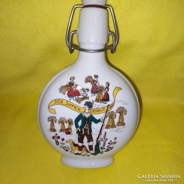 "4 évszak / 2 kulacs ". Susanne Dölker. Porcelán kulacs, csatos palack, pálinkás palack.