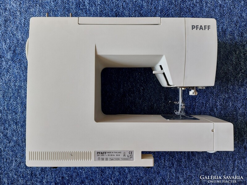 PFAFF hobby 1042 varrógép
