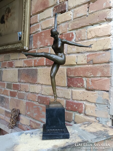Art Deco táncos akt figura. 62 cm.