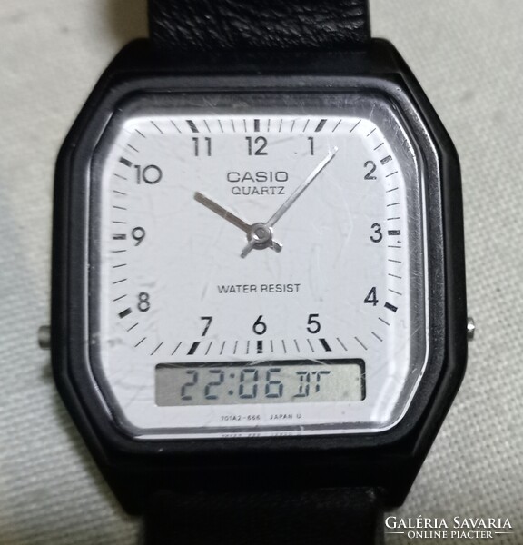 ELADÓ ! 2 db CASIO Ana-Digi Retro karóra ! Díszdobozban ! Szép, Működő állapotukban !