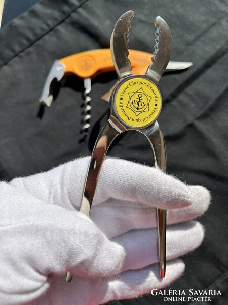 CHAMPAGNE CLUB - Veuve Clicquot – Klasszikus bárkészlet az 1990-es évekből