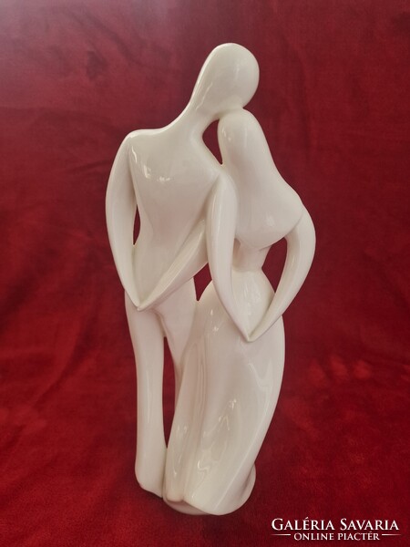 Royal Doulton - "Szerelmesek" porcelán szobor, 32cm, hibátlan, pároknak, házasoknak szuper ajándék!