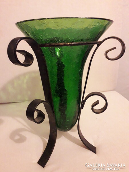 Wrought iron/cracked glass combination vase/candle holder 24x18 cm.