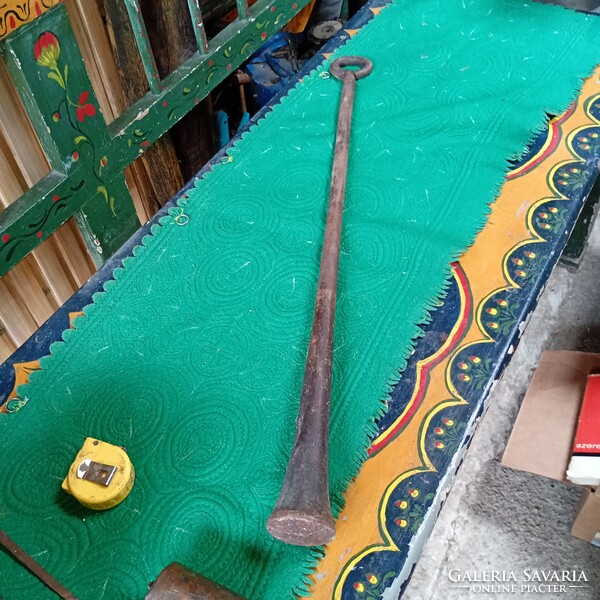 Régi 81 cm hosszú törő