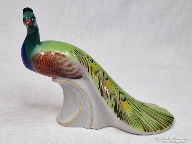 Régi kézzel festett aranyozott Drasche Kőbányi Porcelángyár páva figura hibátlan állapotban 10 cm.