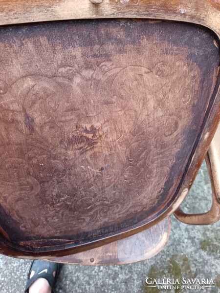 Bécsi Thonet Karosszék -szobai toalett