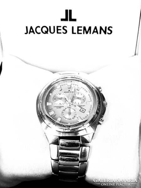 Jacques Lemans kronográf zafíüveges titánacél full szett karóra pótszemekkel gyári dobozában! 42 mm