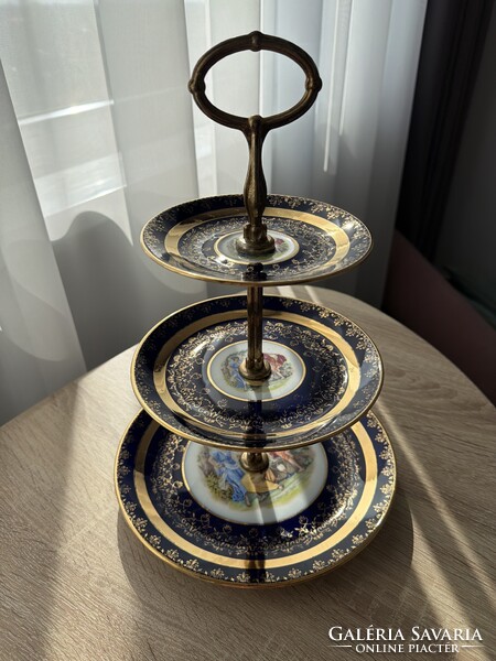 Czechlovák gyönyörű 3 emeletes jelenetes kobalt kék porcelán kínáló.