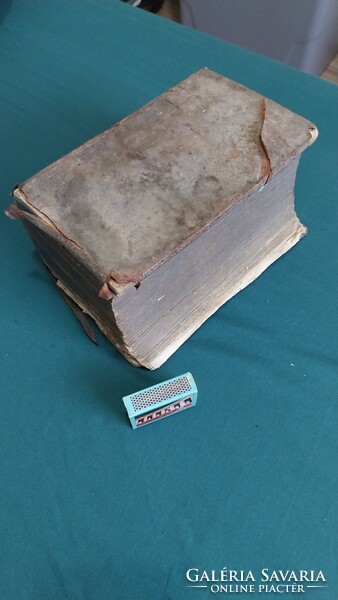 120 éves magyar biblia bőrkötésben egy 1899-es bejegyzéssel