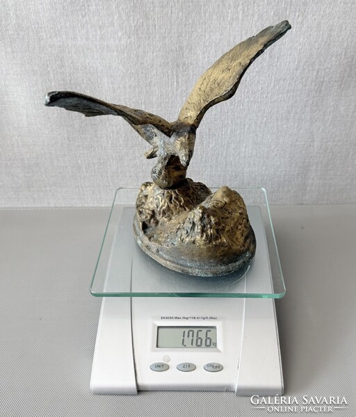 Antik nehéz bronz Turul / sas szobor (Horthy-kor, irredenta asztali dísz) – 1766 g