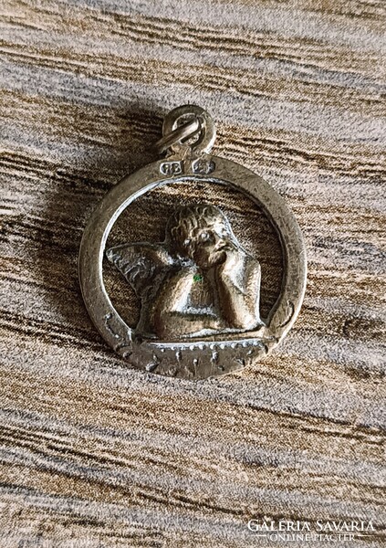 Antik ezüst putto medál