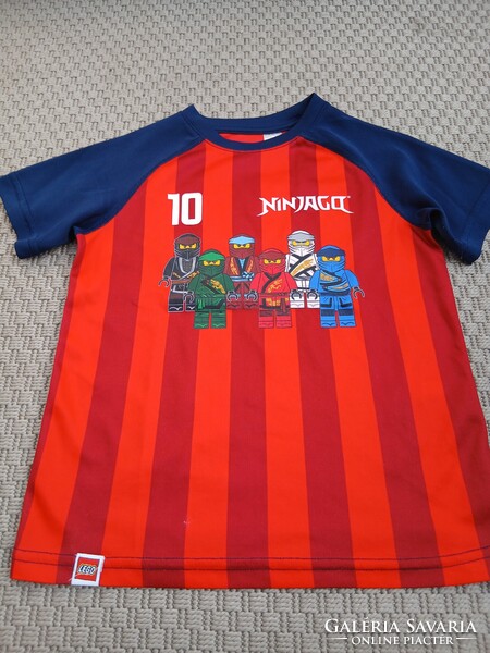Kisfiú mez adidas nadrággal eladó!