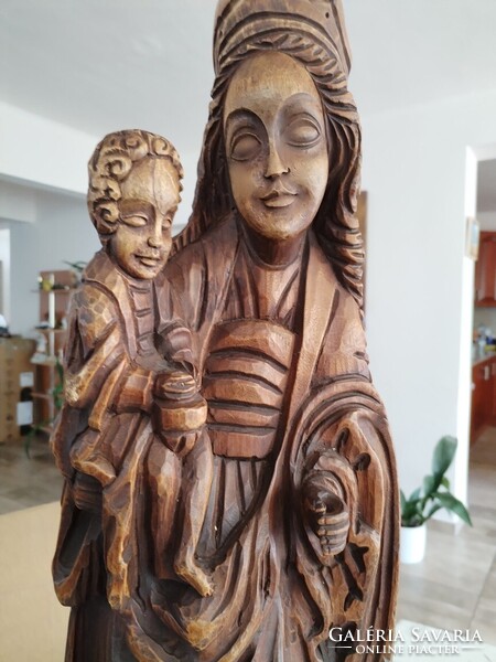 Mária a Kisjézussal kézzel faragott fa szobor, falidísz nagy méret (75 cm)
