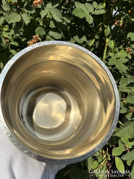 CHAMPAGNE CLUB - KRUG Champagne – François Bauchet által tervezett ón pezsgőhűtő veder – Első kiadás