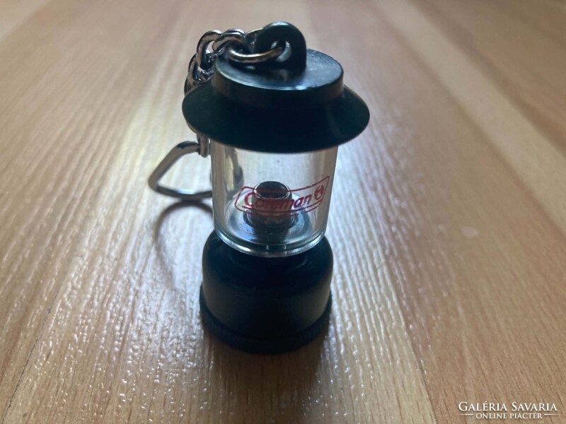 Coleman - miniatűr lámpás kulcstartó