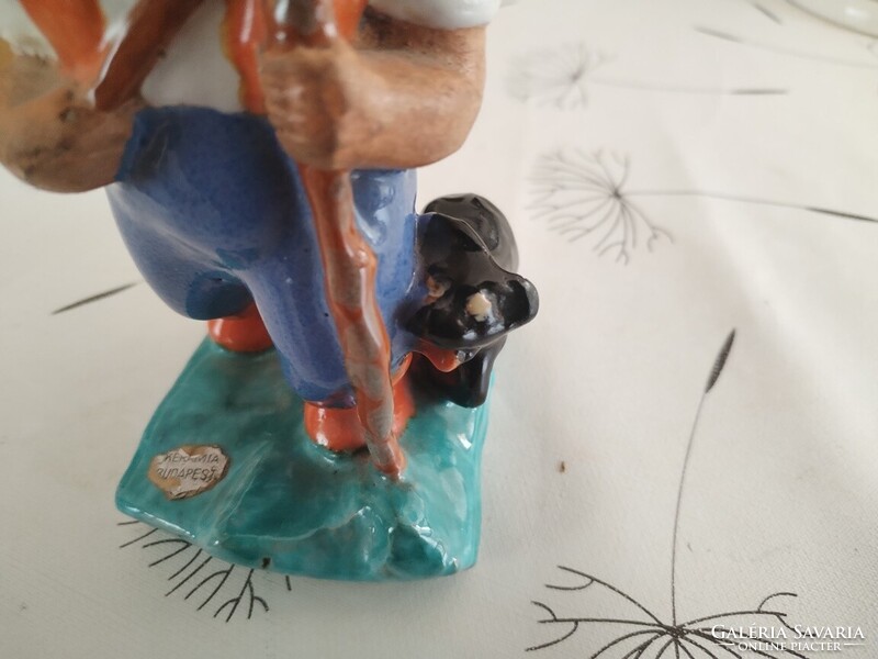 Szécsi Jolán kerámia figura cca16 cm