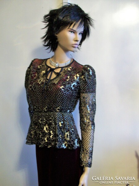 Nice casual women's lace top size 38