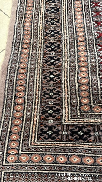 4137 KIÁRUSÍTÁS Pakisztáni Bokhara kézi gyapjú perzsa Szőnyeg 250X240CM