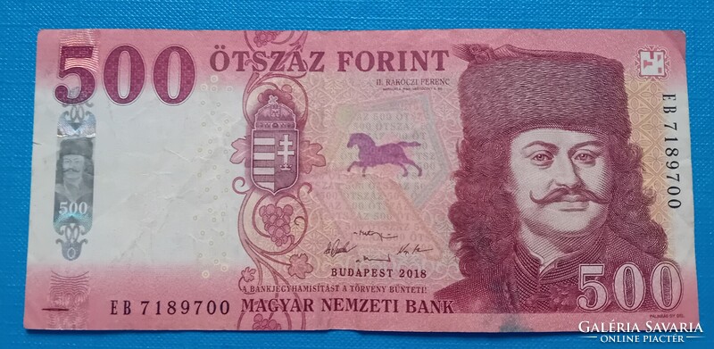 2018 évi 500 Forintos, nyomdai festékelkenődéssel