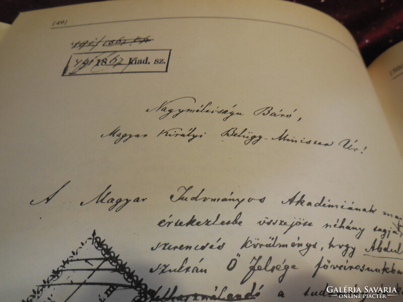 ARANY  JÁNOS Akadémiai kézirataiból  ,MTA . Könyvtára 1985 Bp. Keresztúry Dezső  előszavával