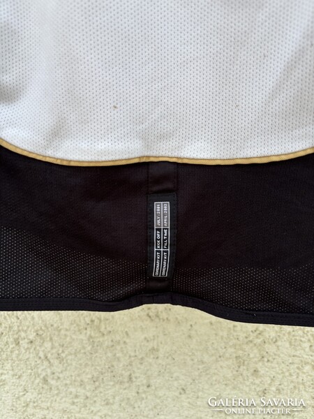 Manchester United Vintage Umbro 2002 Kifordíthatós Jubileumi Futball Mez S