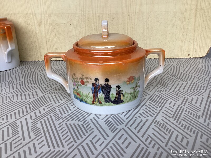 Zsolnay gésa motívumos nagy méretű porcelán cukortartó