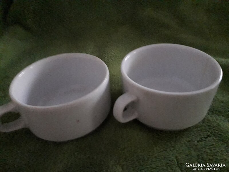 Fehér porcelán füles kávés csésze 2 db. egyben 10x6cm. hibátlan