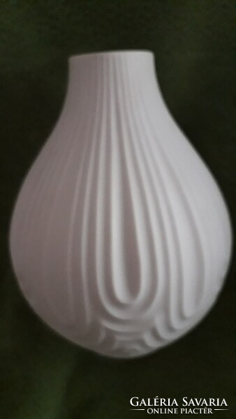Bavaria Heinric hfehér porcelán bisqit nyomott mintás váza 17x13cm. hibátlan
