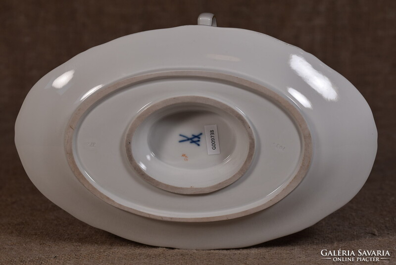 Meissen porcelán mártásos tál alátéttel Sauciere Blumen relief virágfestés Németország 1930
