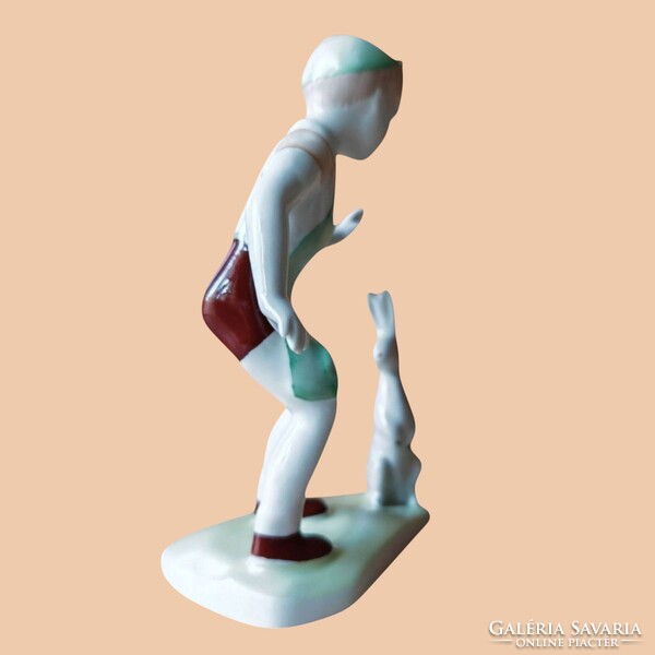 Aquincum porcelán „Kis kertész” figura – nyuszis kisfiú, jelzett