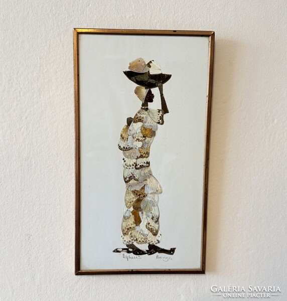 Alpheus Bonga: Afrikai nő – Ritka, szignózott lepkeszárny kollázs (1970) / 18x32,5 cm