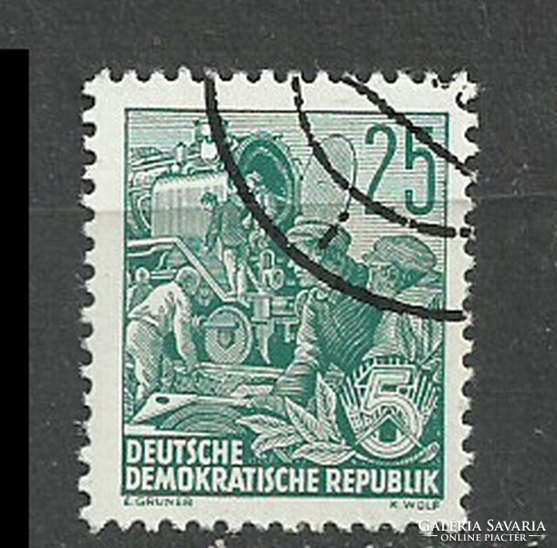 NDK 25