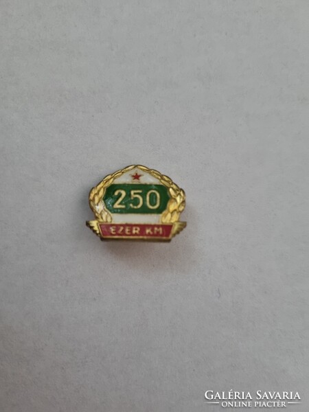 250,000 km Accident-Free Driving badge, pin