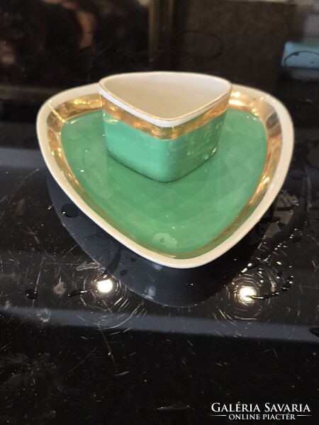Hollóházi porcelán