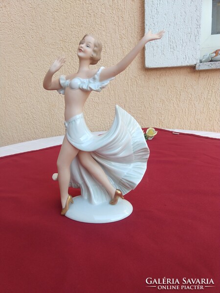 Wallendorfi táncos nő,,balerína,,23 cm,,,Minimál ár nélkül..