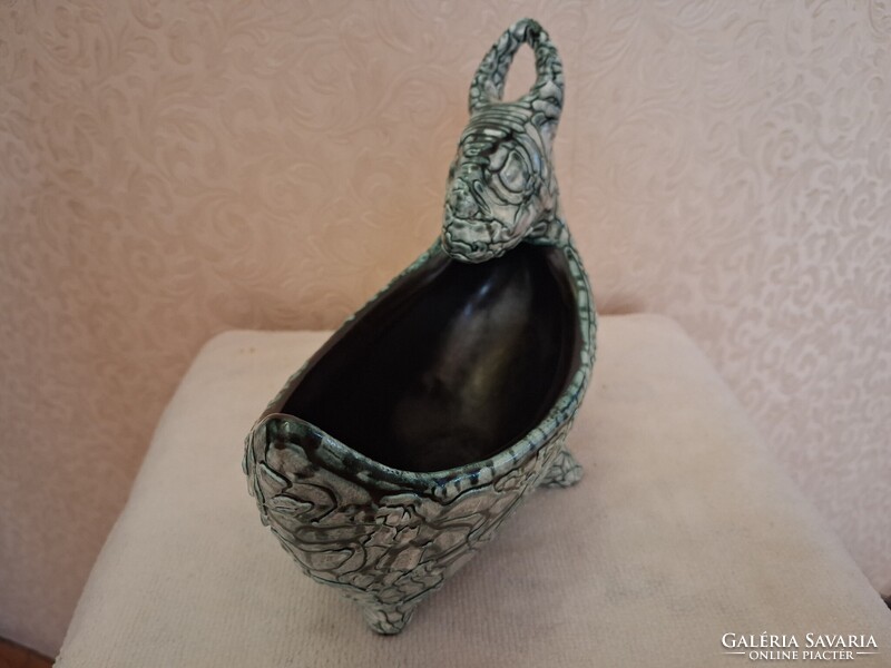 Gorka - kosfejes asztalközép kínáló, hibátlan, jelzett, 21 x 19 cm
