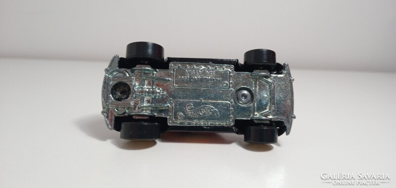 Hot Wheels VW Beetle
