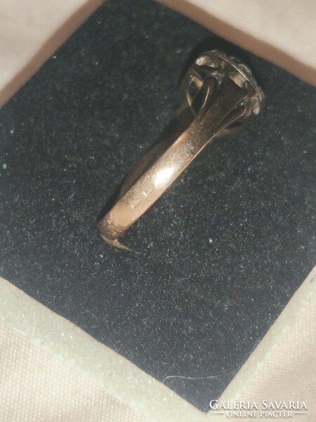 Antique 14K Gold Ring with Emerald and Precious Stones