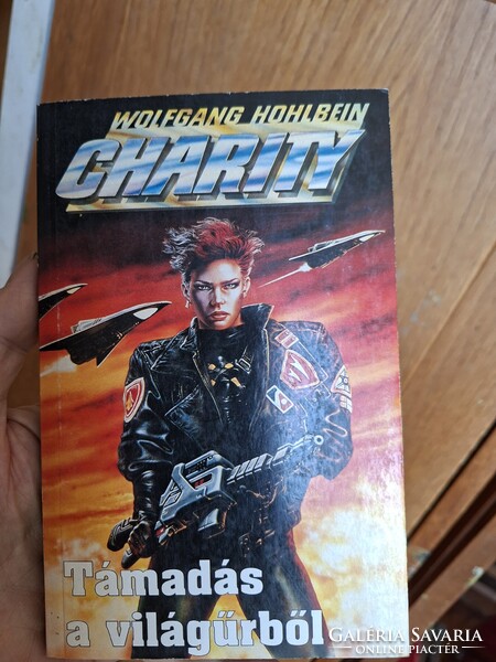 1990- SCI-FI   -HOHLBEIN-CHARITY: TÁMADÁS A VILÁGŰRBŐL--gyűjtői,tán olvasatlan?