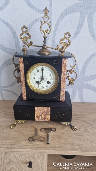 DESKTOP CLOCK