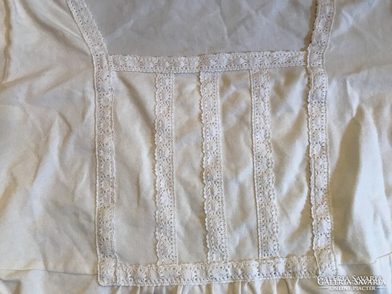 CASUAL - CSIPKÉS - FELSŐ - SZTRECCS - PAMUT - mell - 98 cm - hossz - 64 cm - HIBÁTLAN