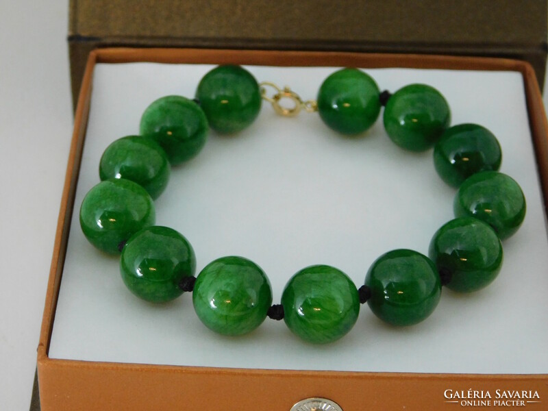 14 K Arany Jade Karkötő, Nagy 13 mm-es Kövekkel