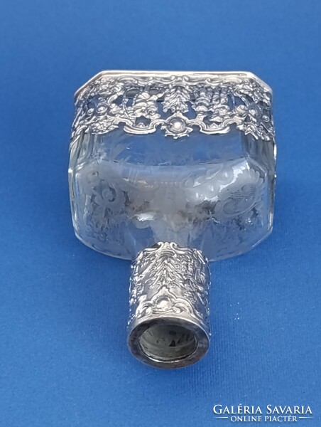 Hanau Storck&Sinsheimer ezüst gyógyszeres vagy likőrös üveg, Memento mori, 1890-1900