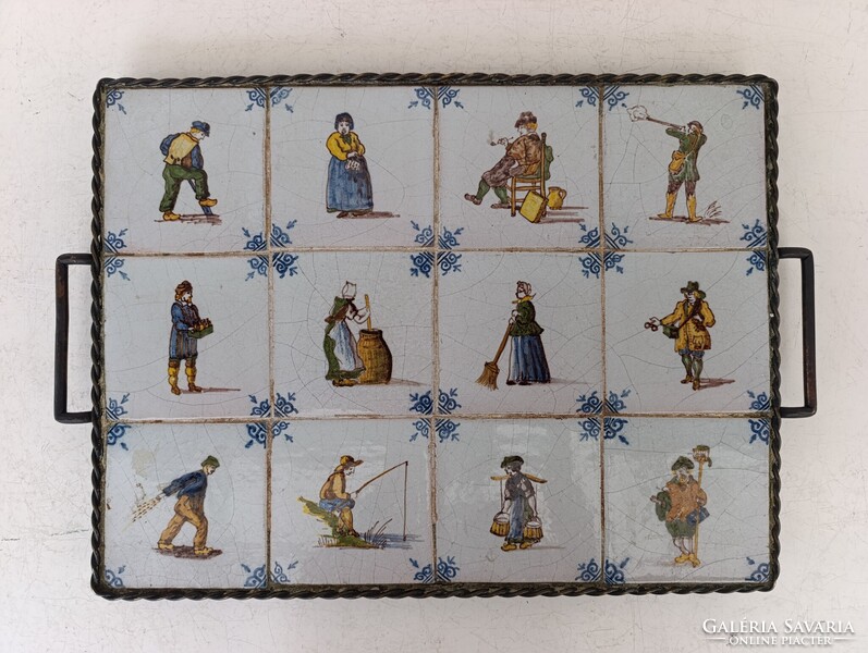 Antik csempe konyhai eszköz tálca 12 színes delft porcelán bronz szerelékkel munka motívum 361 7543