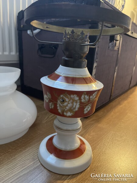 Nagy méretű Német Echt Kobalt porcelán petróleum lámpa.