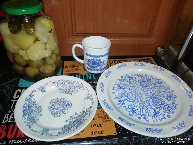 Blue Patterned Plates, Gift Mug, Multiple Auctions and Promotions, Take and Go