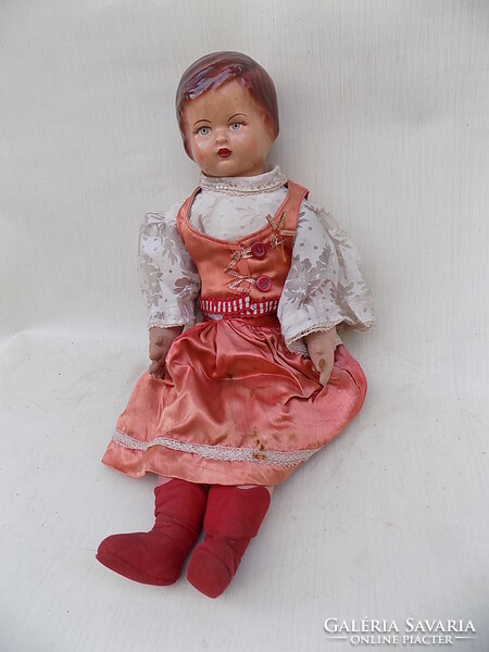 Toy doll from the 1930s-40s, in good condition. 60 cm tall.
