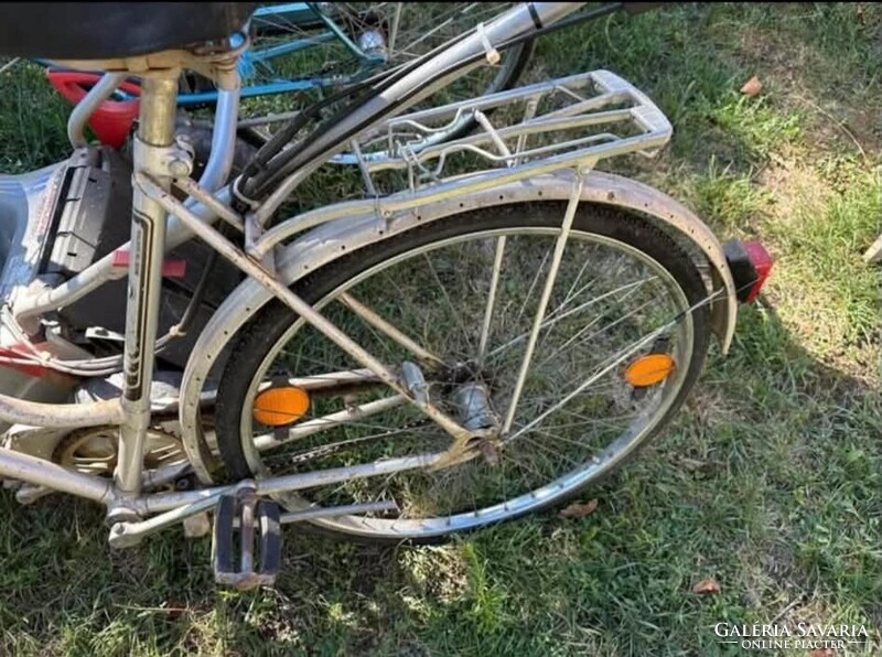 Puch Clubman női kerékpár – vintage, klasszikus osztrák modell